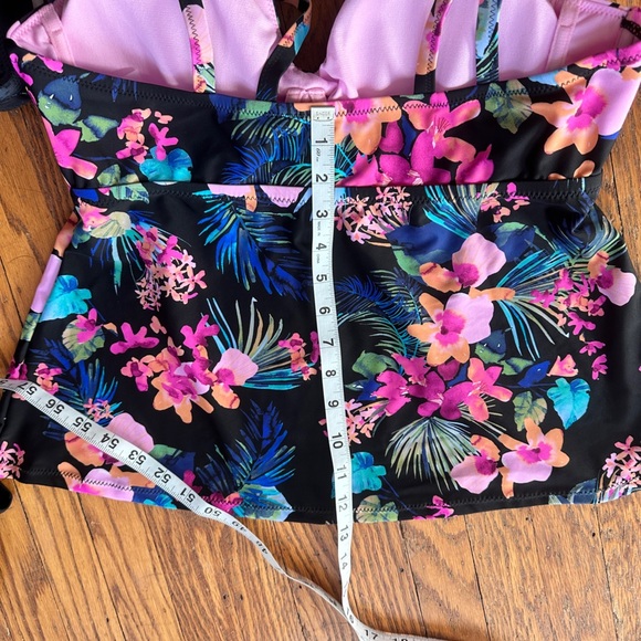 Raisins Curve Women's Plus Rosalie Poolside Underwire Tankini Swimsuit Top 14W - Picture 16 of 17